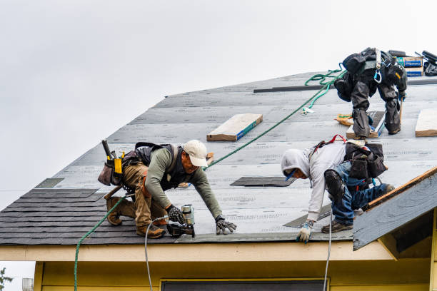 Professional Gutter Installation technician working in Pittsfield, PA